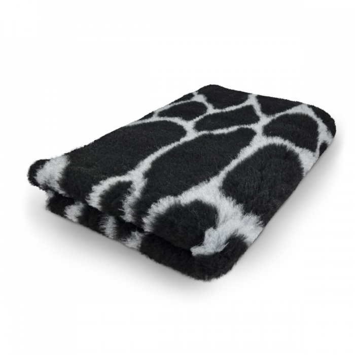 Vet Bed - Giraffe Print Gray - Non Slip - Roll 10 Meters