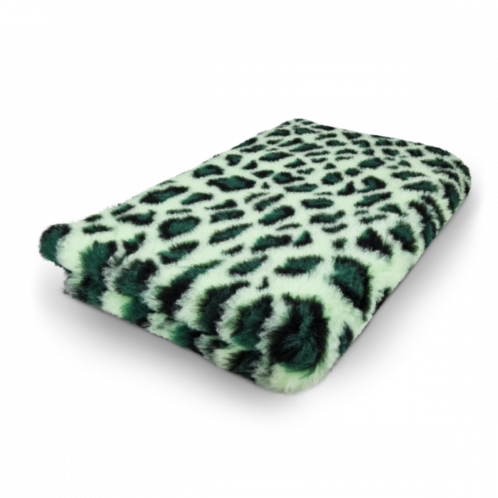 Vet Bed - Leopard - Green - Non Slip - 100 x 75 cm